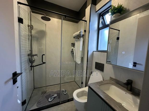 Furnished 4bdrm Penthouse in Kilimani, Yaya, Hurlingham for rent - thumbnail 5