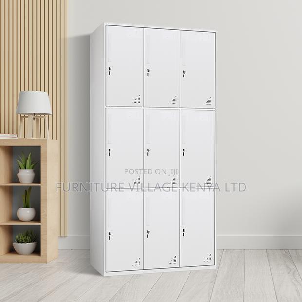 9-Door's White Metallic Gym Locker Cabinet - thumbnail 6