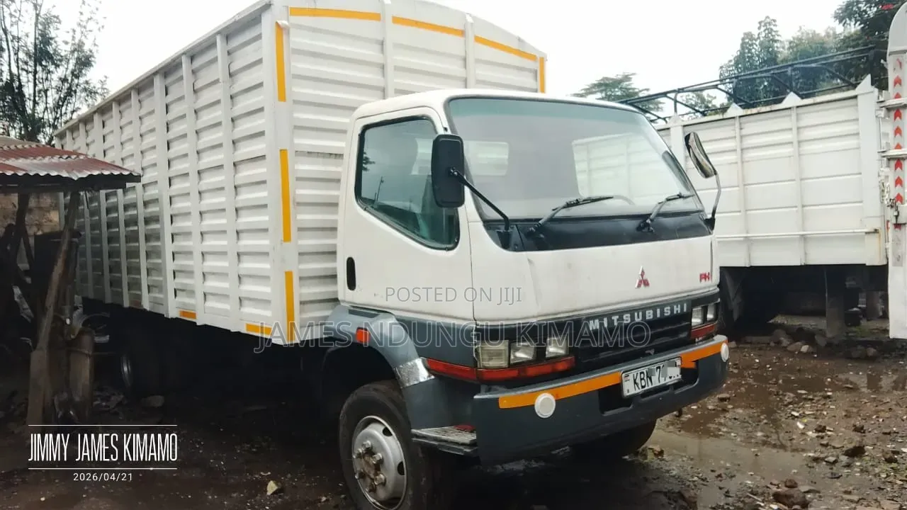 Mitsubishi Fh Truck 215 2010 White on Sale