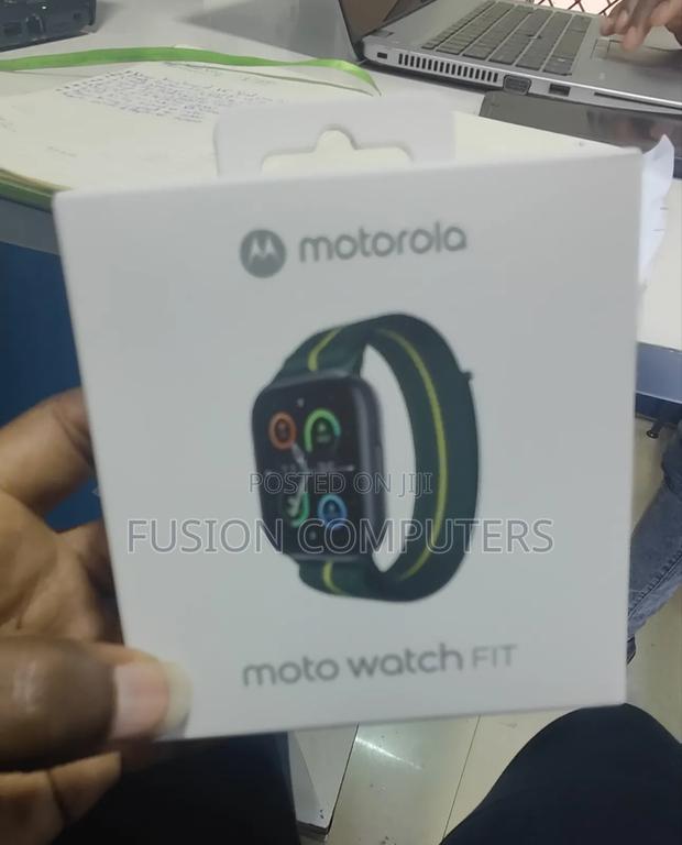 Motorola Moto Watch Fit - thumbnail 2