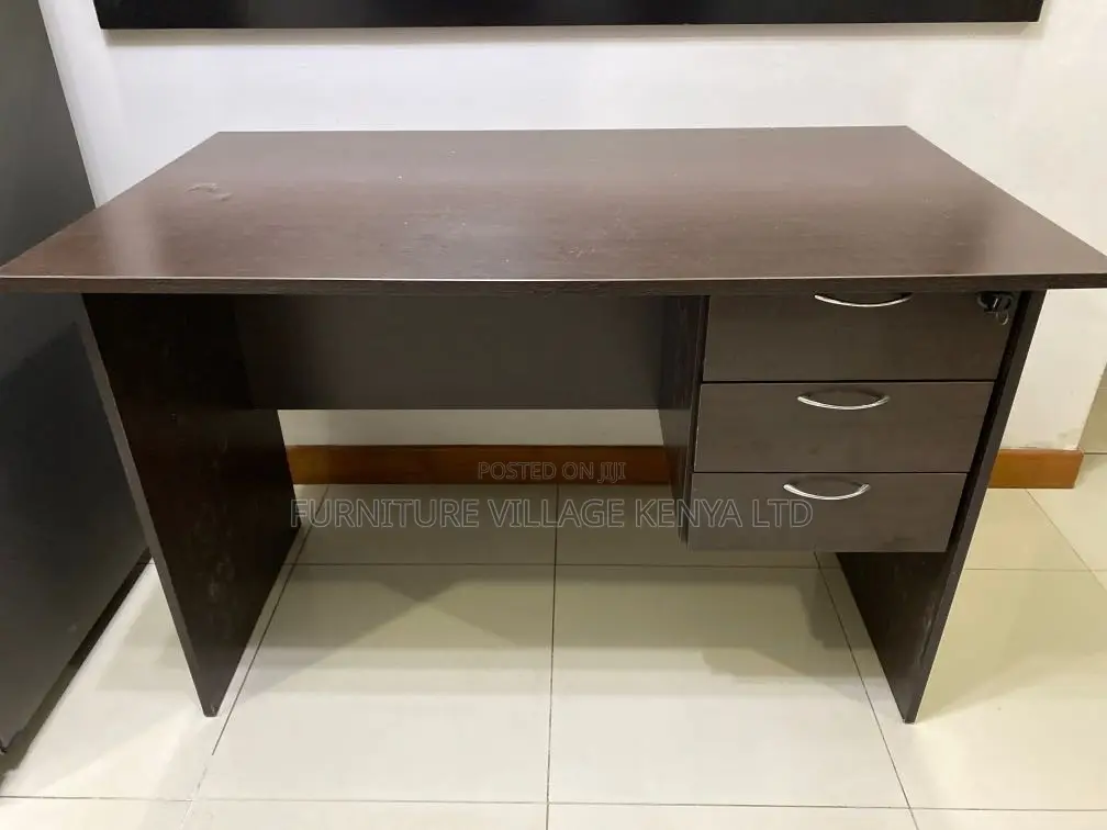 Personalized Home Clerical Study Desk With Drawers