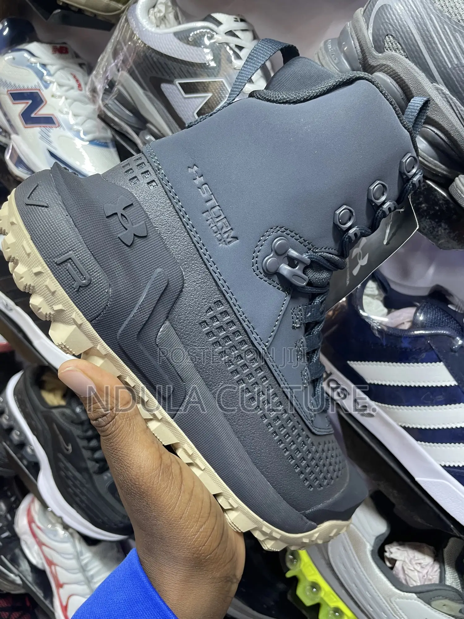 Under Armour Hovr Raider Boots
