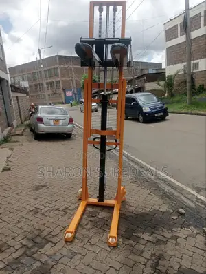 Pallet Stacker Manual Operated 1.5tonne×3tonne