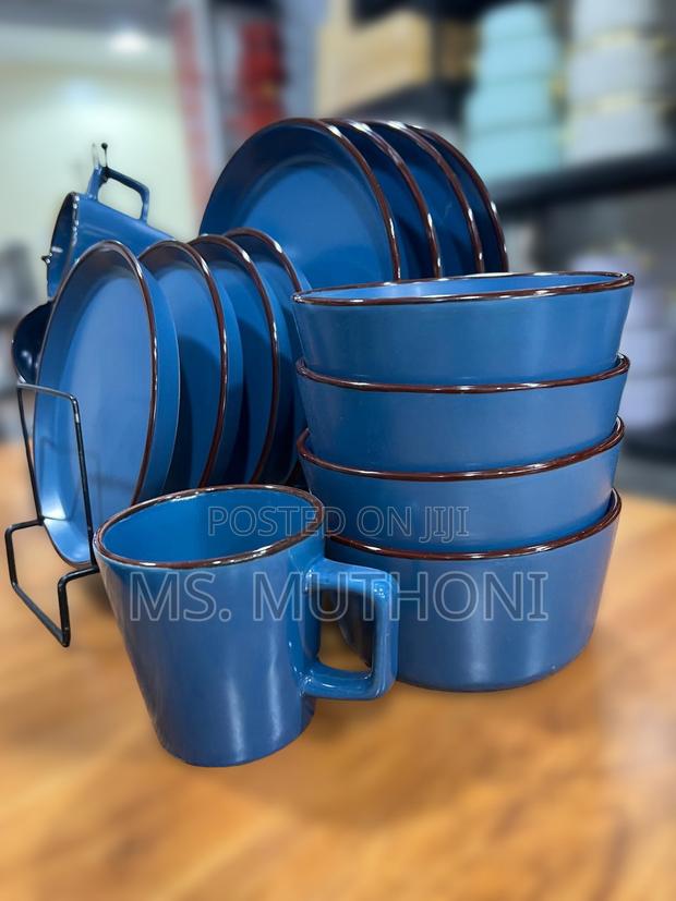 16 Piece Matte Blue Ceramic Dinnerware Set - thumbnail 2