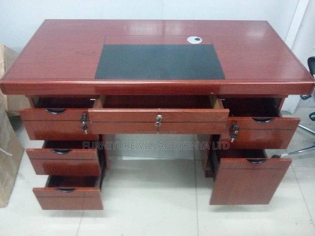 1200mm Mahogany Corporate Executive Desk - thumbnail 4