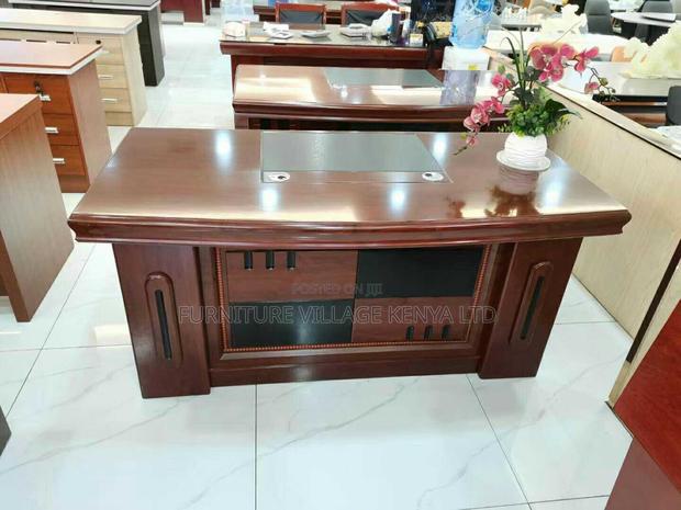 1200mm Mahogany Corporate Executive Desk - thumbnail 7