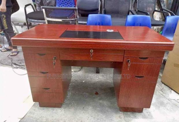 1200mm Mahogany Corporate Executive Desk - thumbnail 10