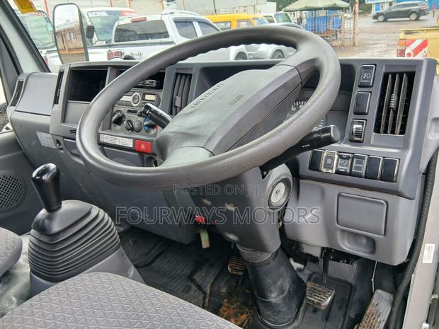 Unregistered Isuzu Elf 2019 - thumbnail 9