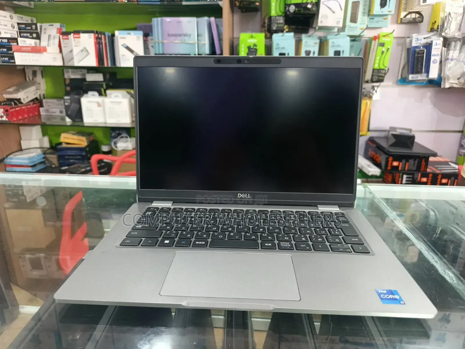 Laptop Dell Latitude 5320 16GB Intel Core i7 SSD 256GB
