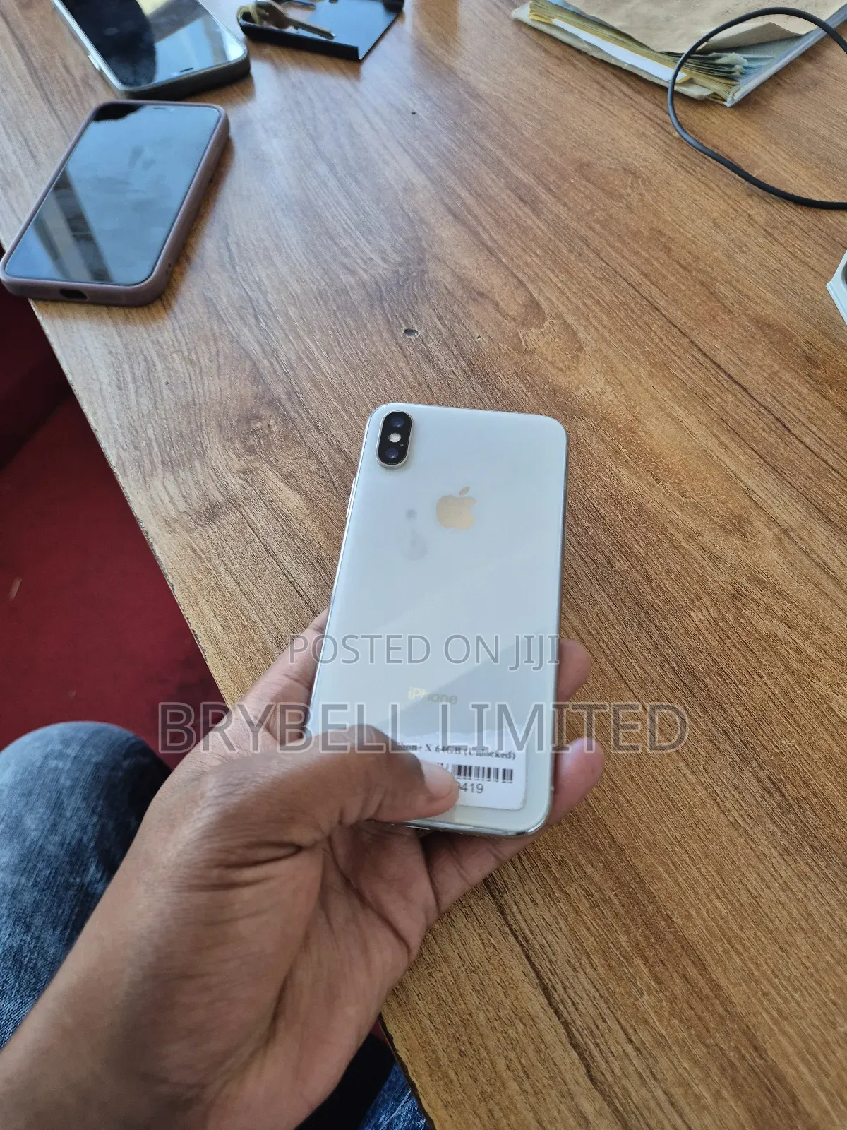 Apple iPhone X 64 GB White