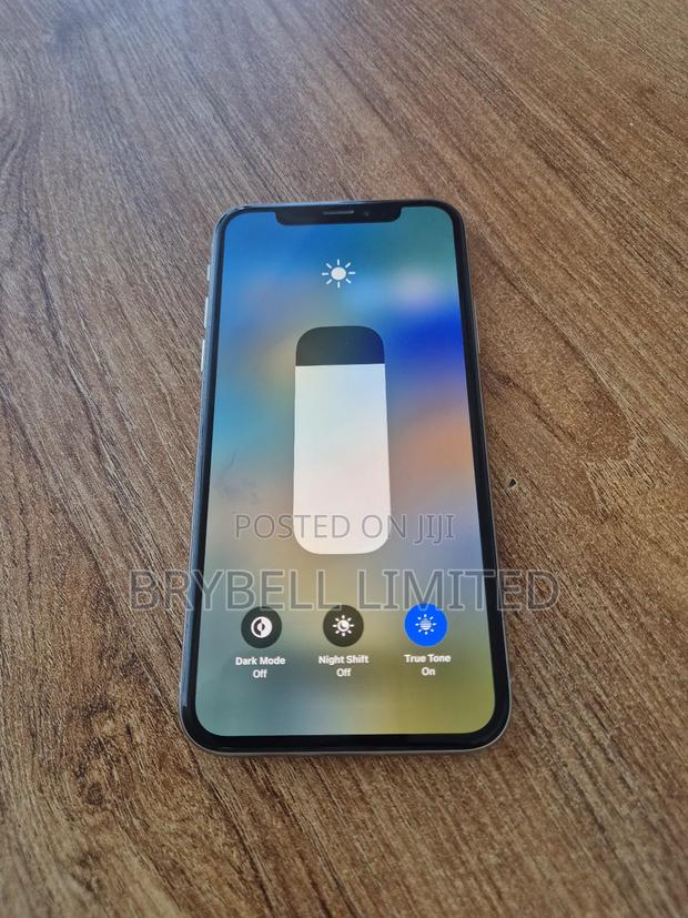 Apple iPhone X 64 GB White - thumbnail 3