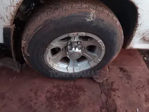 Nissan Caravan (Urvan) 2008 Silver