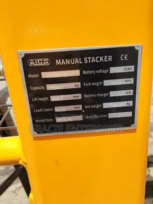 Manual Forklift/ Manual Stacker