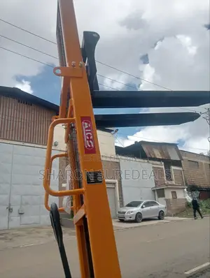 Adjustable Long Lasting Pallet Track Machine 1500kgs