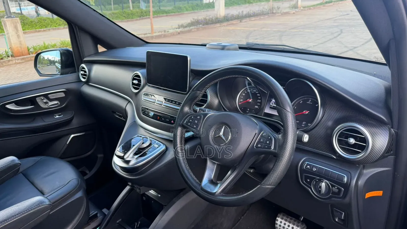 Mercedes-Benz V-Class 2019 Black