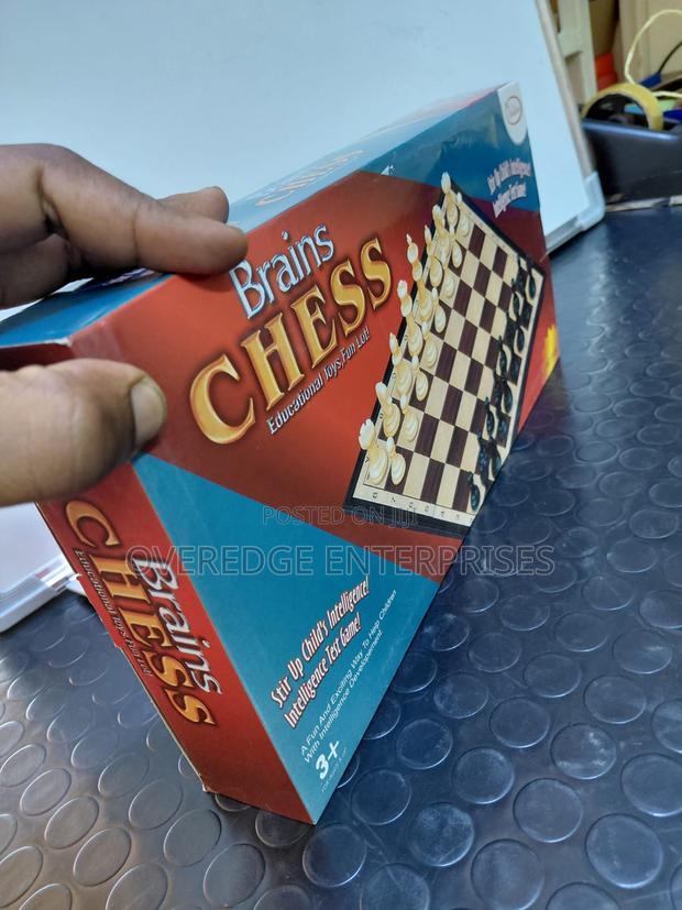 Brains Chess for Adults