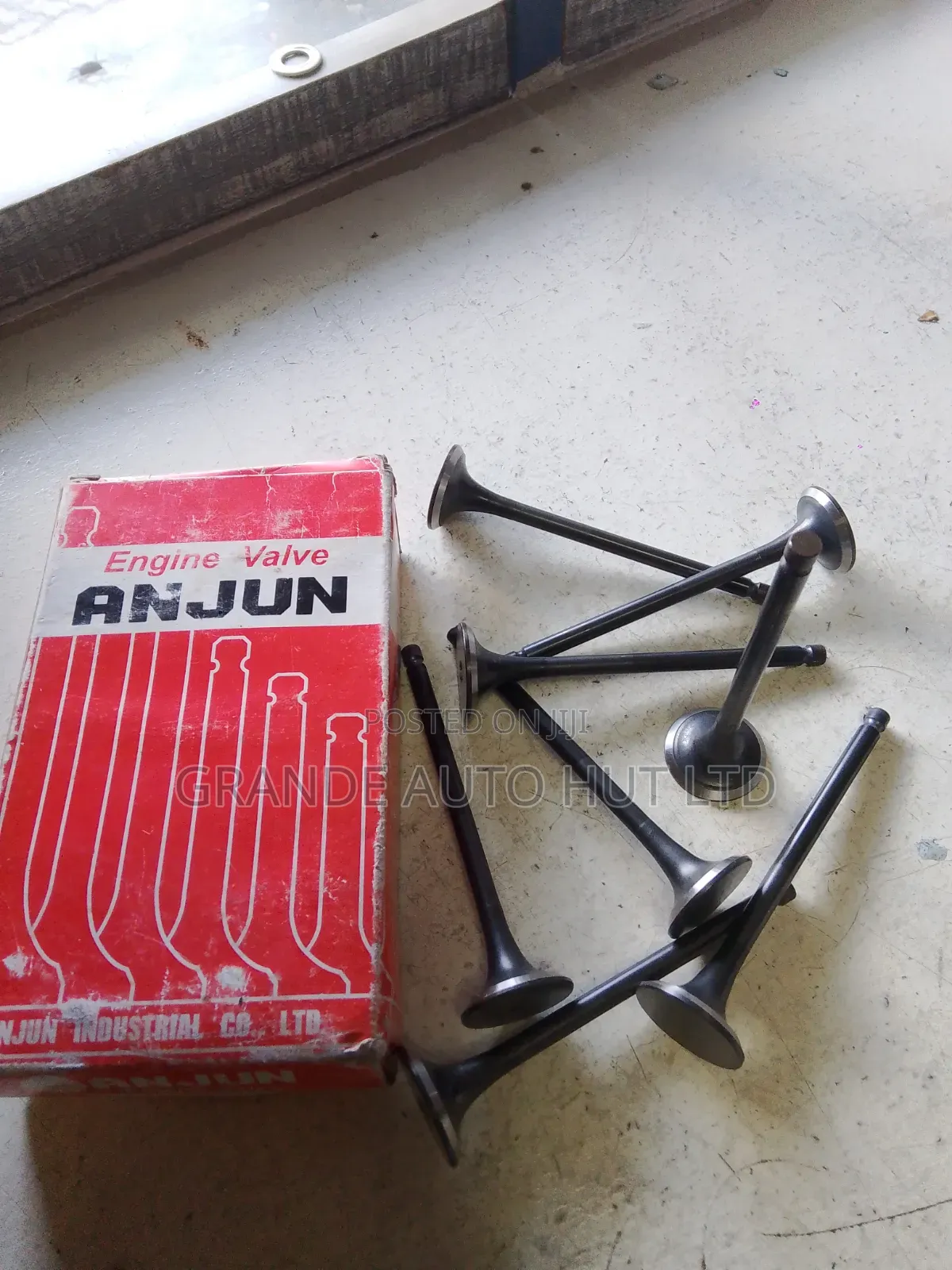 Engine Valve Hyundai J2 1.8 (Anjun Brand)