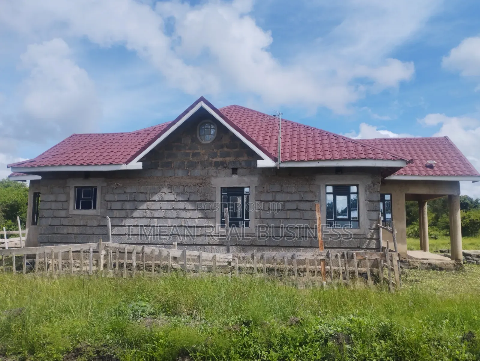 3bdrm Bungalow in Gatuanyaga for sale