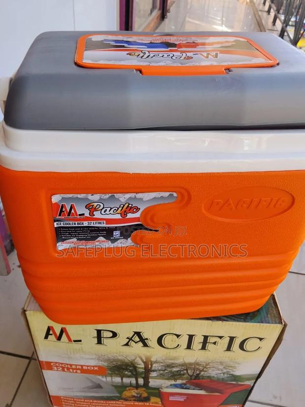 32l Cooler Box – Travel Picnic Essential