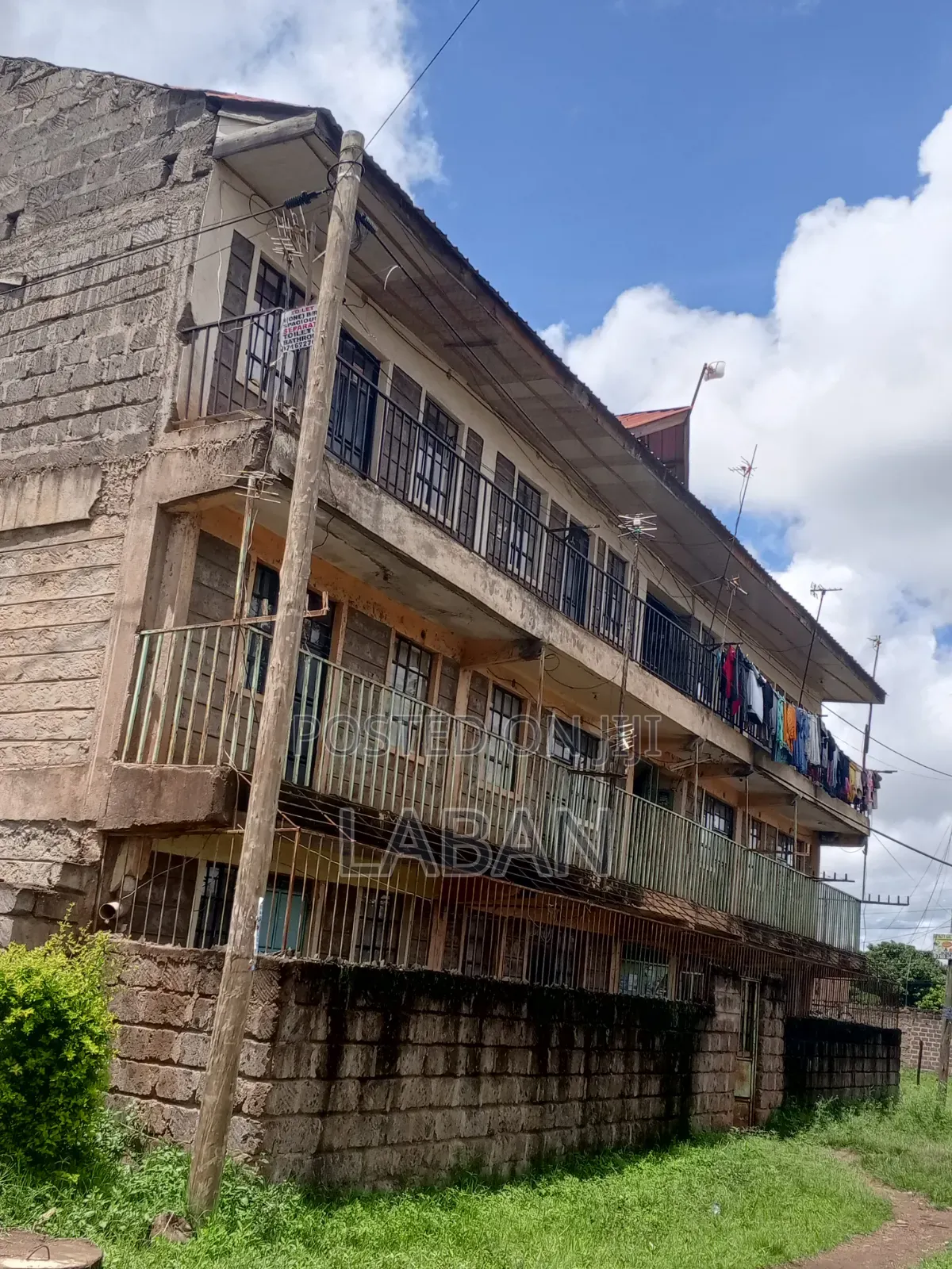1bdrm Block of Flats in Toll for sale