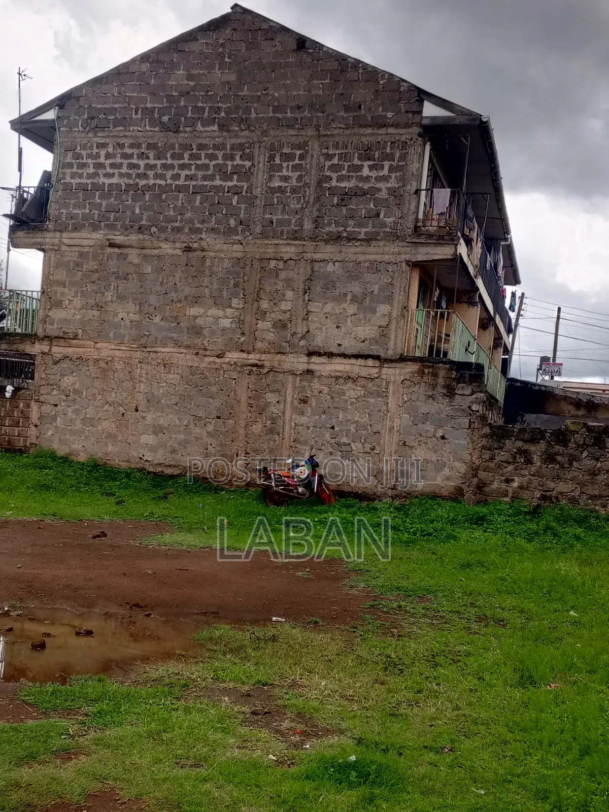 1bdrm Block of Flats in Toll for sale