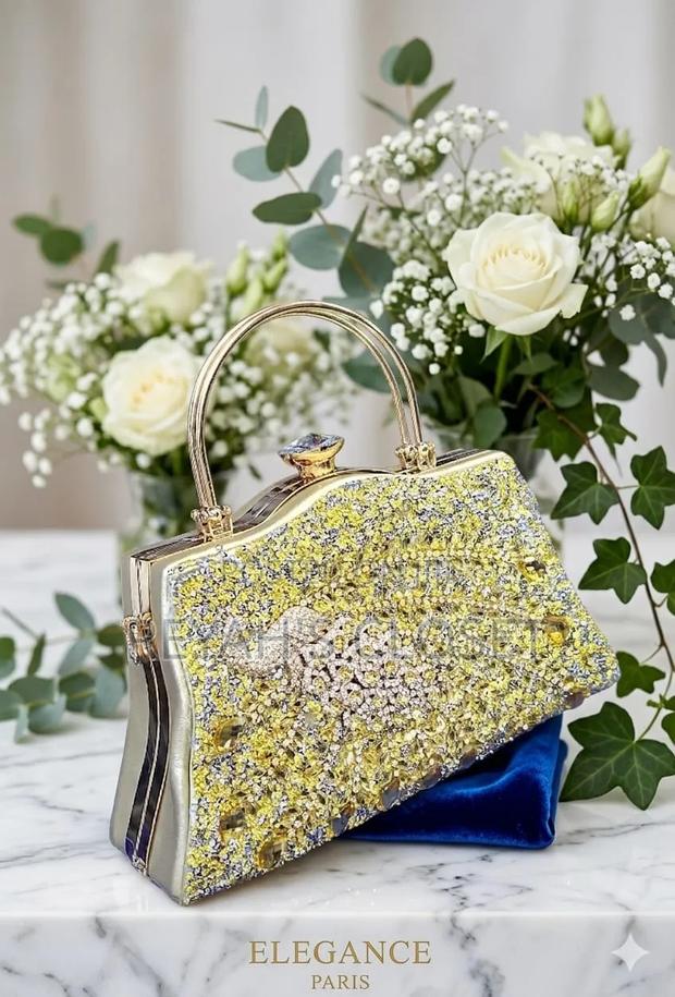 Clutch Bags - thumbnail 3