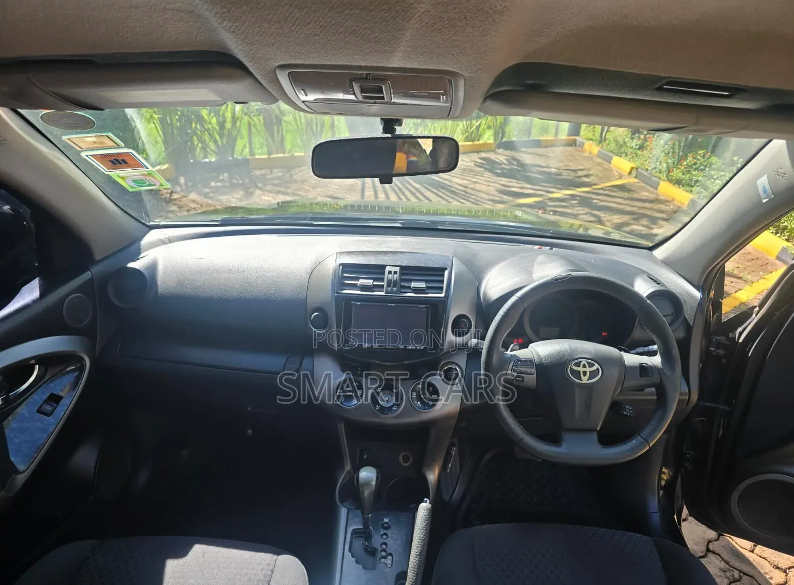 Toyota Vanguard 2012 Black