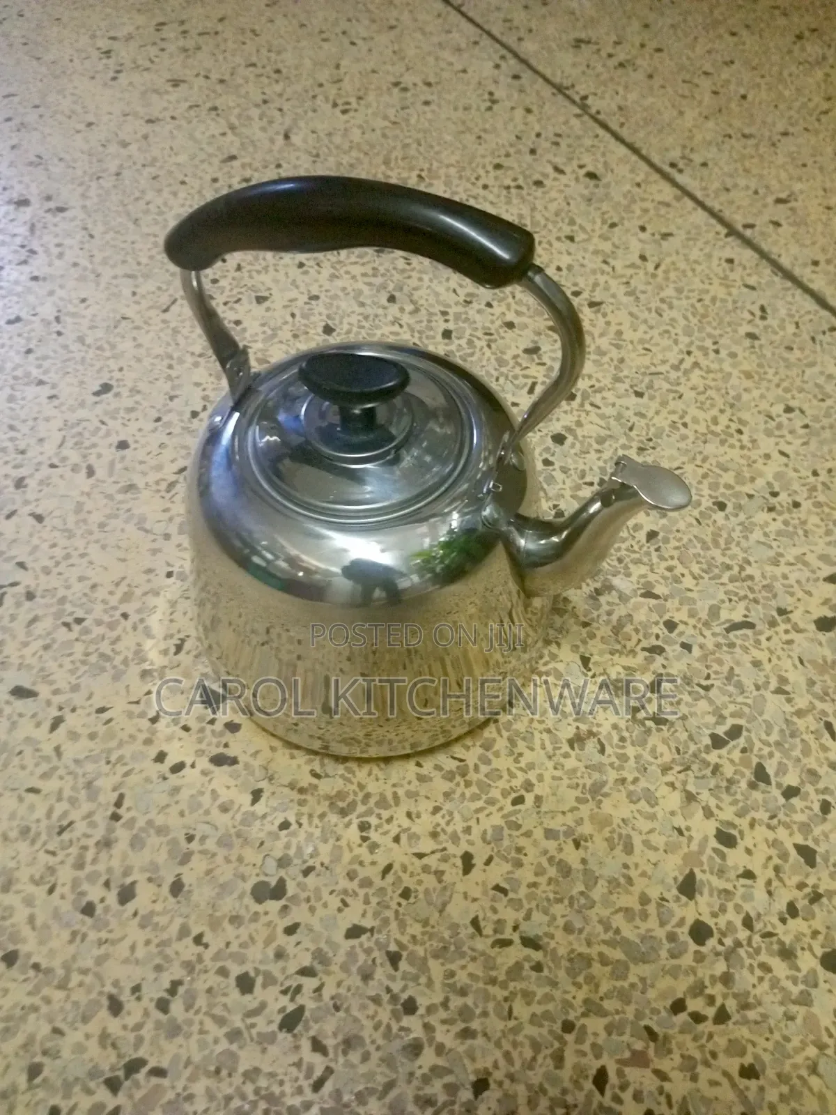 2 LTR Stainless Steel Whistling Kettle With Infuser/ Tea Pot