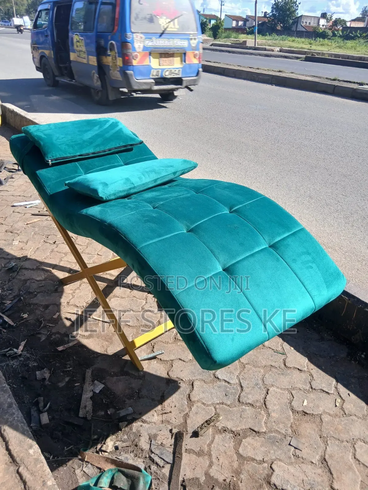 Local Classy Massage Bed