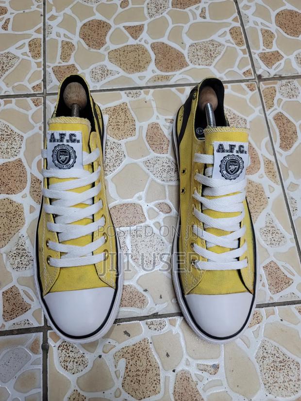 Mtumba Converse Arsenal Size 7.5/8/42 KSH 2000
