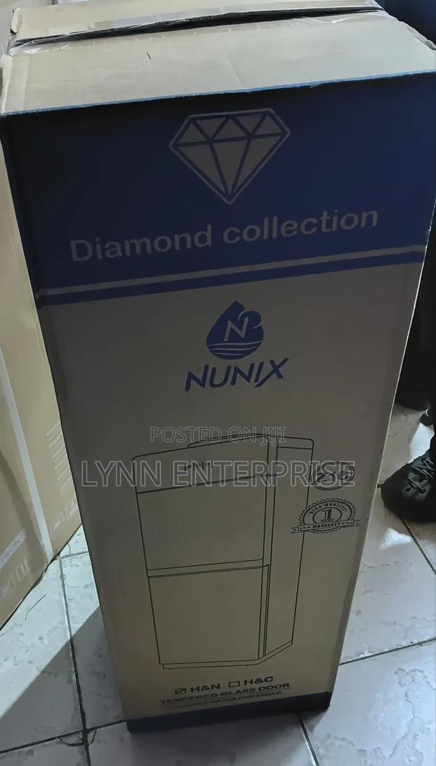 Nunix R22n Hot and Cold Water Dispenser