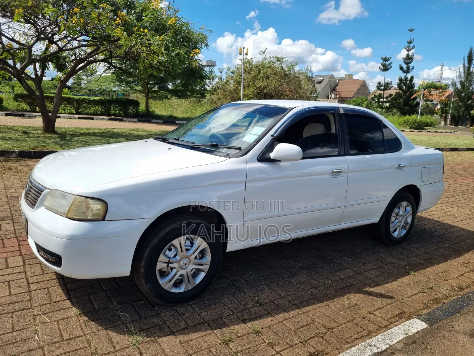 Nissan Sunny 2004 Off white