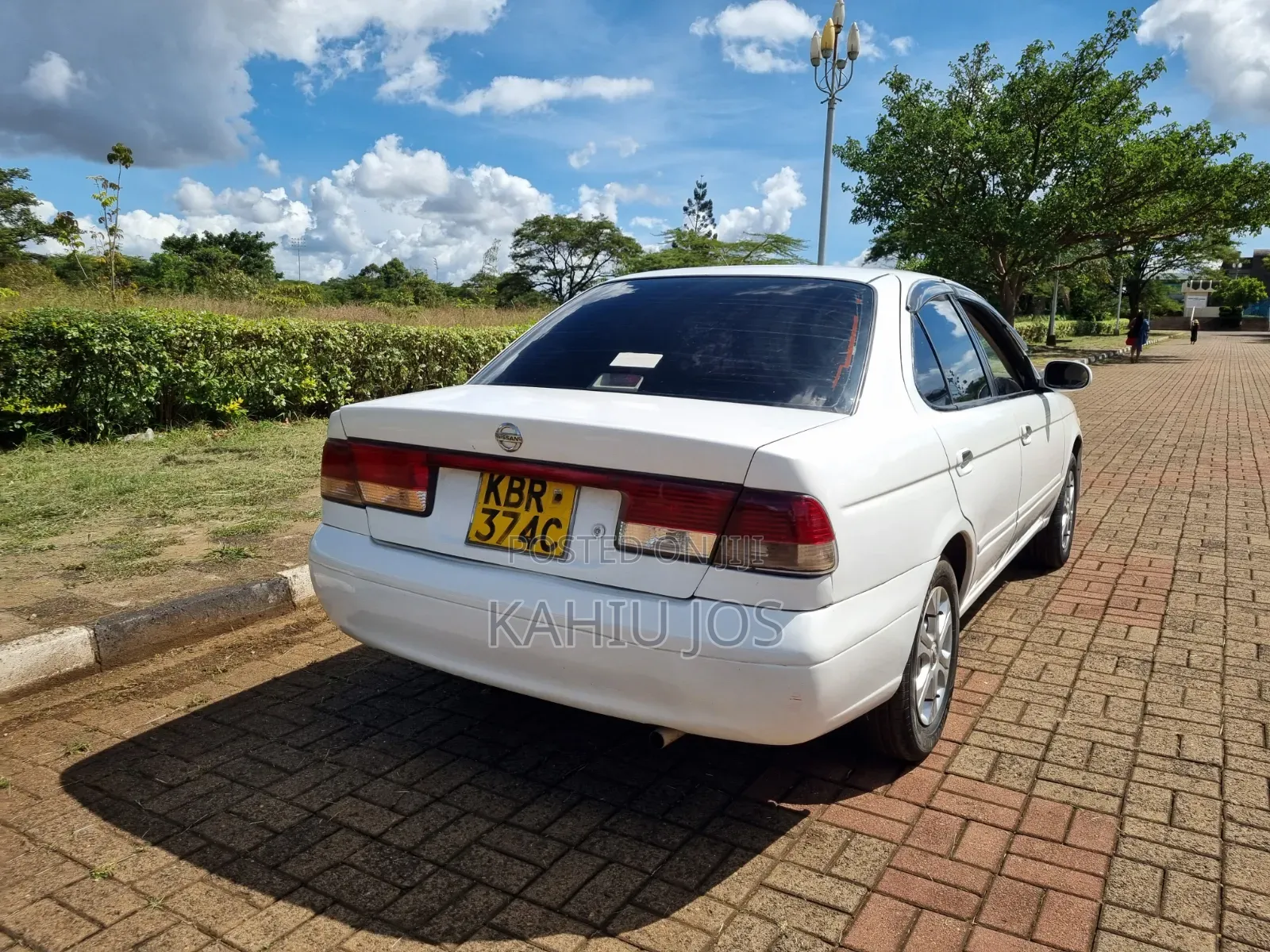 Nissan Sunny 2004 Off white