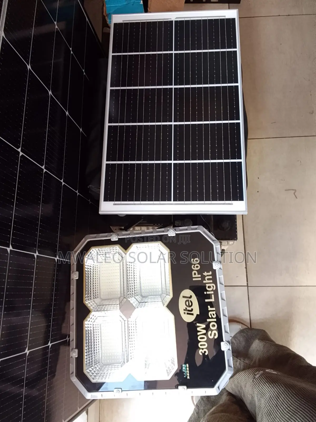 300w Itel Solar Light