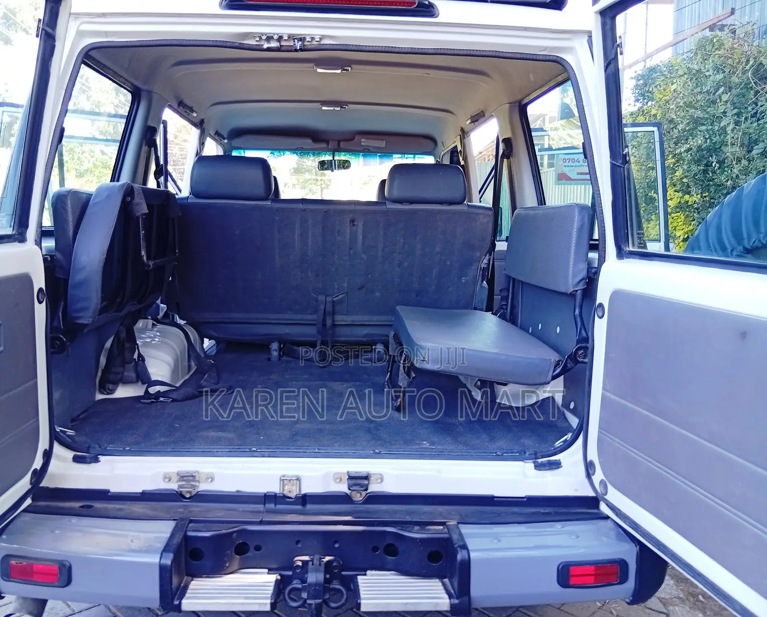 Toyota Land Cruiser 2018 White