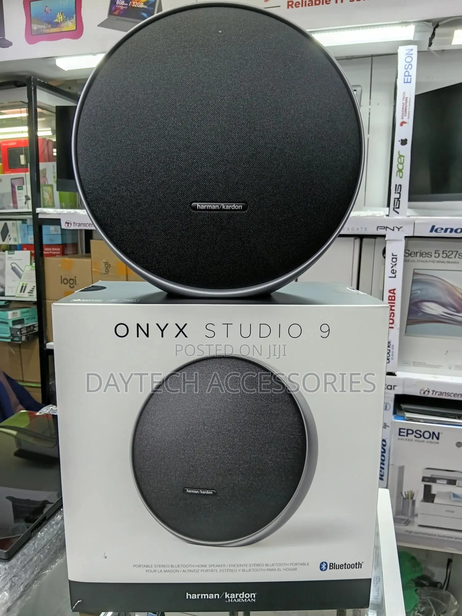 Harman Kardon Onyx Studio 9 Portable Bluetooth Home Speaker.