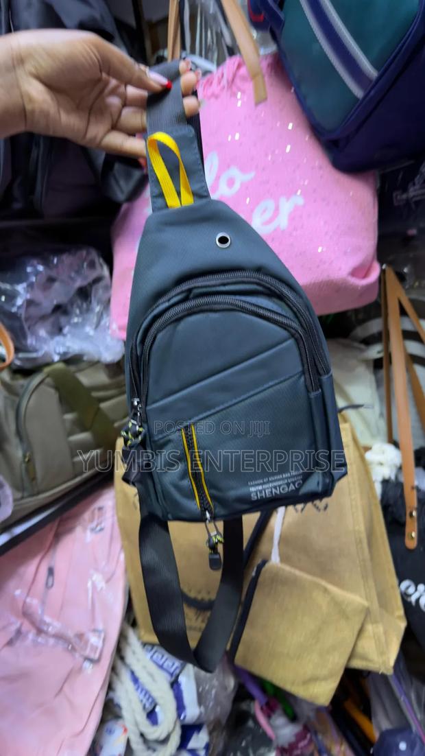 Chest Bag at 600 > in Stock