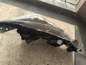 Headlight Mazda Axela (Engrave Letter J)