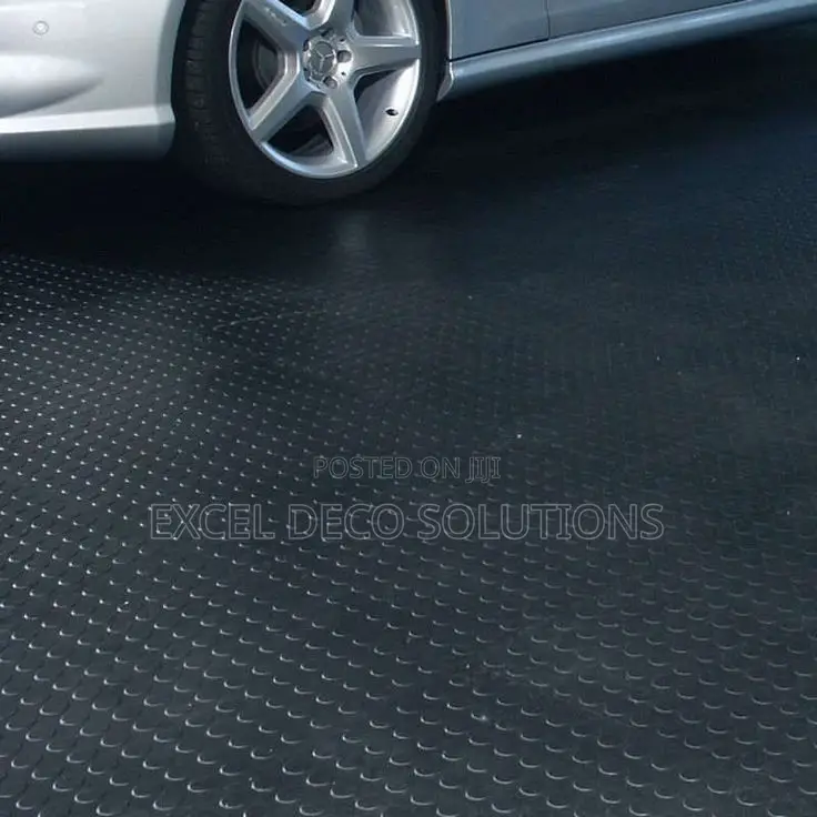 Non-Slip Coin Rubber Mat for Bathrooms Changing Rooms