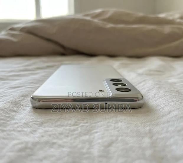 Samsung Galaxy S21 5G 128 GB White - thumbnail 2