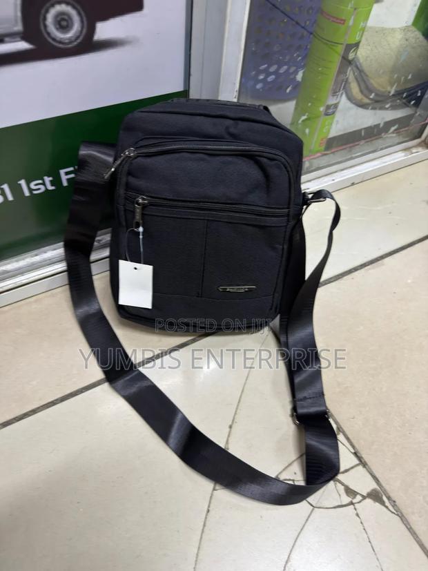 Black Sling Shoulder Side Bag at 1000