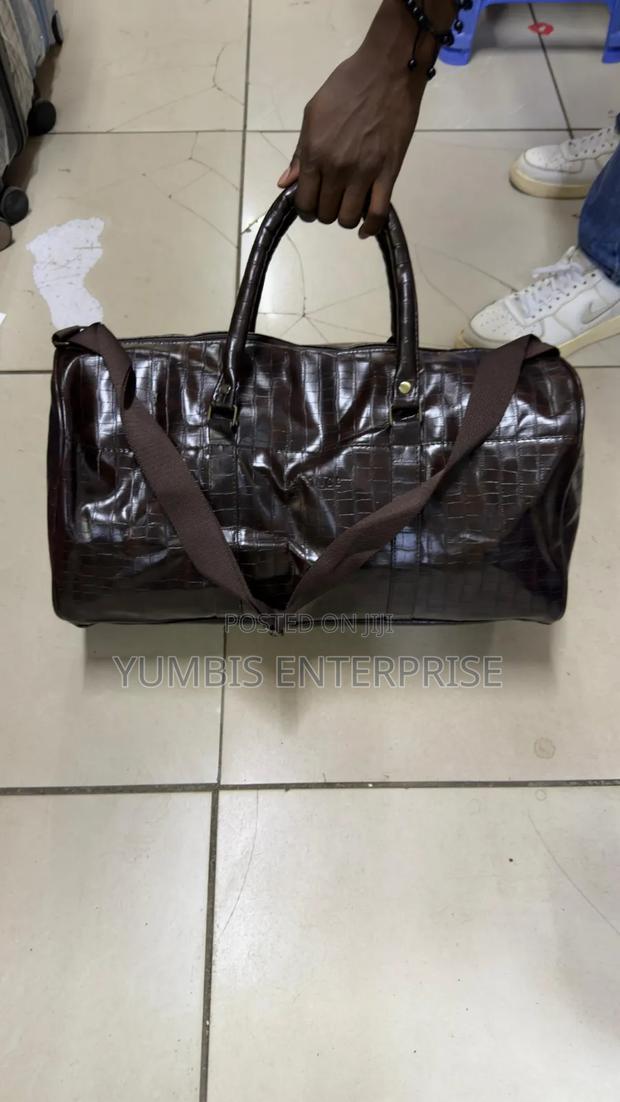 Medium Quality Sleek Leather Bags  - thumbnail 2