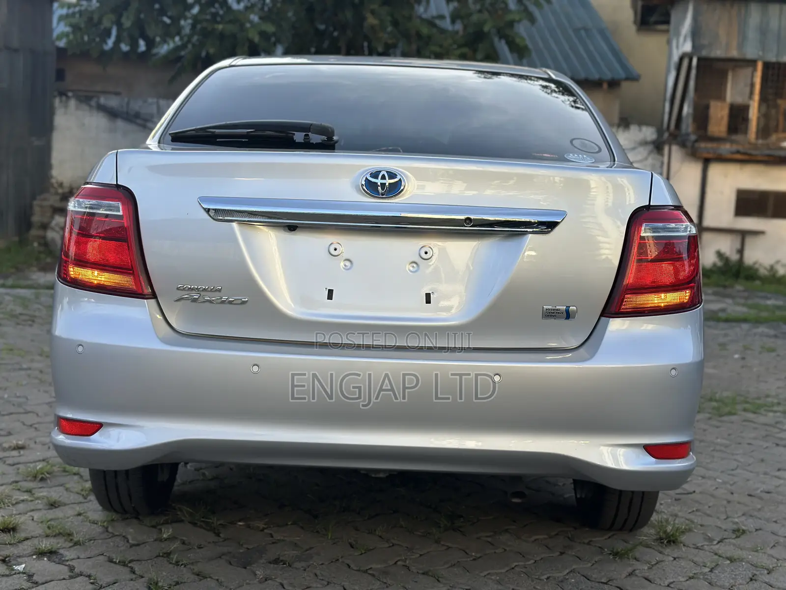 Toyota Axio 1.5 Hybrid 2WD 2019 Silver