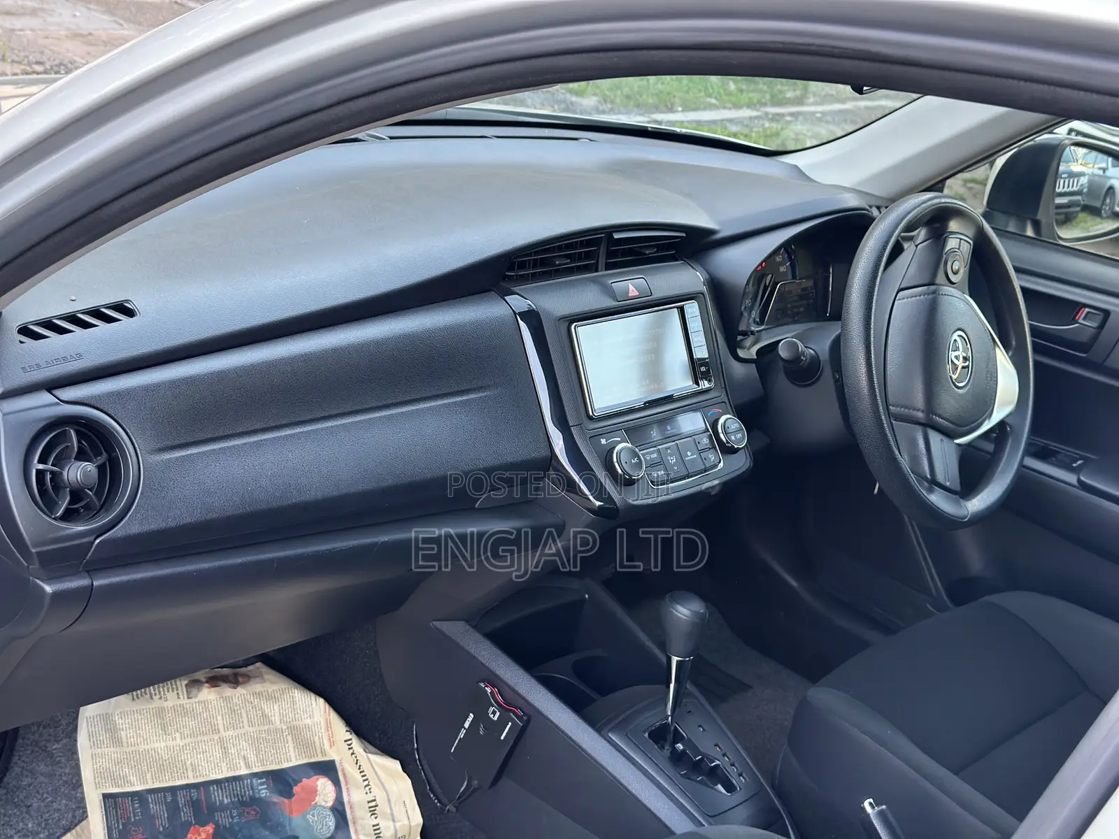 Toyota Axio 1.5 Hybrid 2WD 2019 Silver