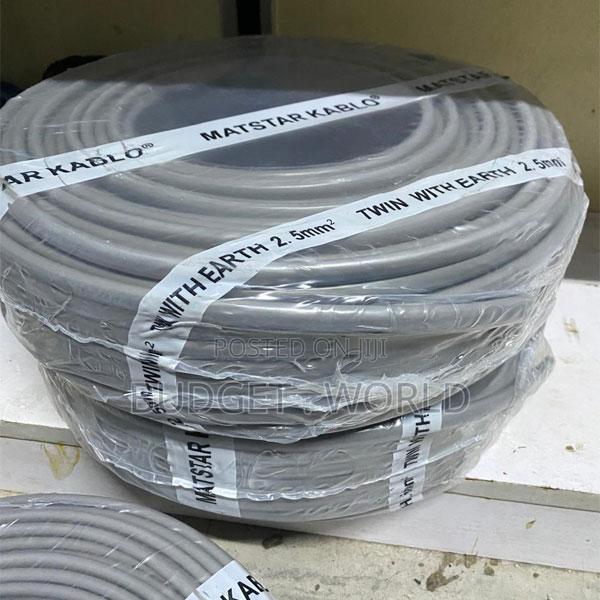 Mat Star Durable 2.5mm 90 Metres Twin Earth Flat Wiring Cable 3 Core