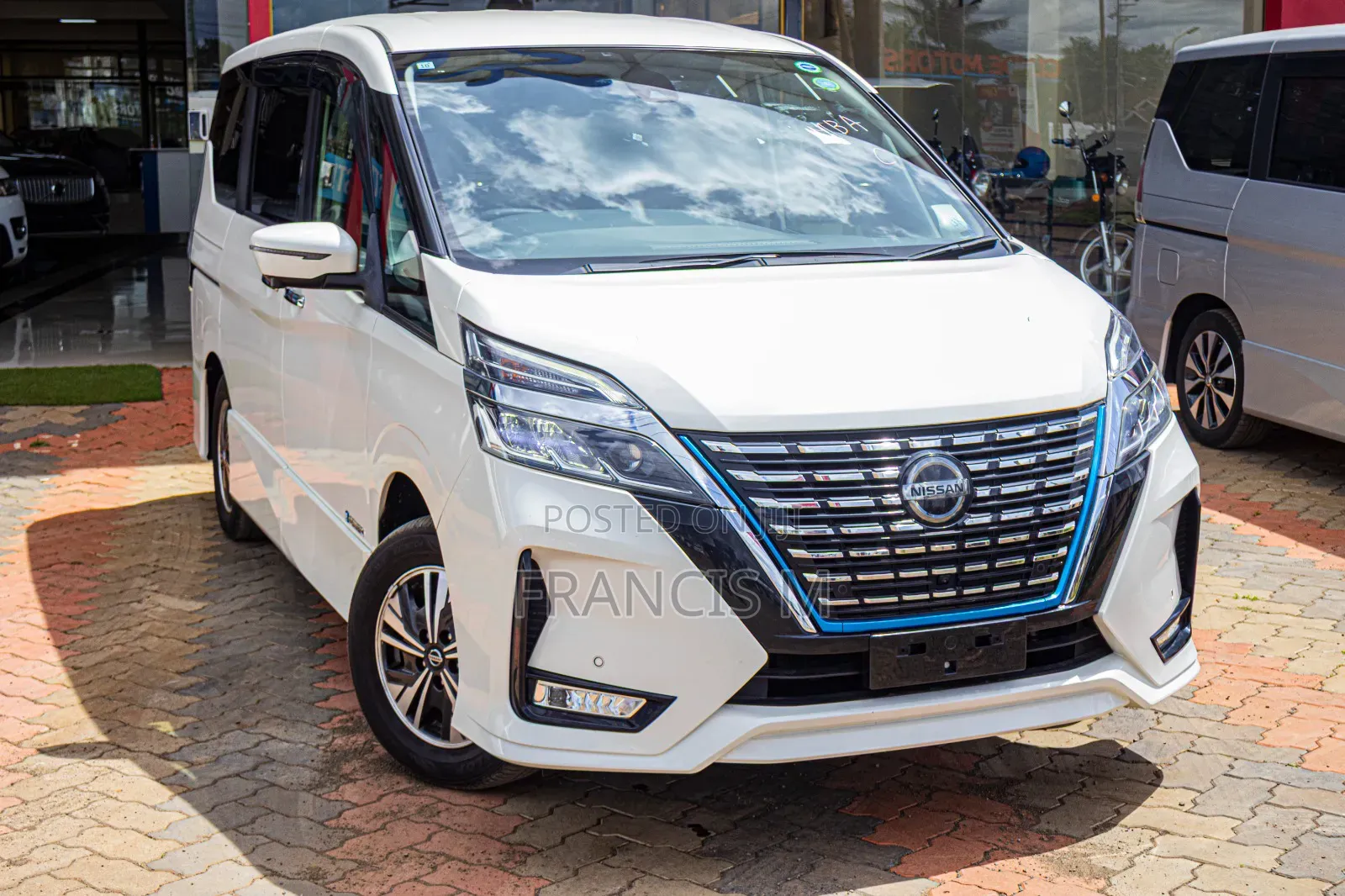 Nissan Serena 2019 White