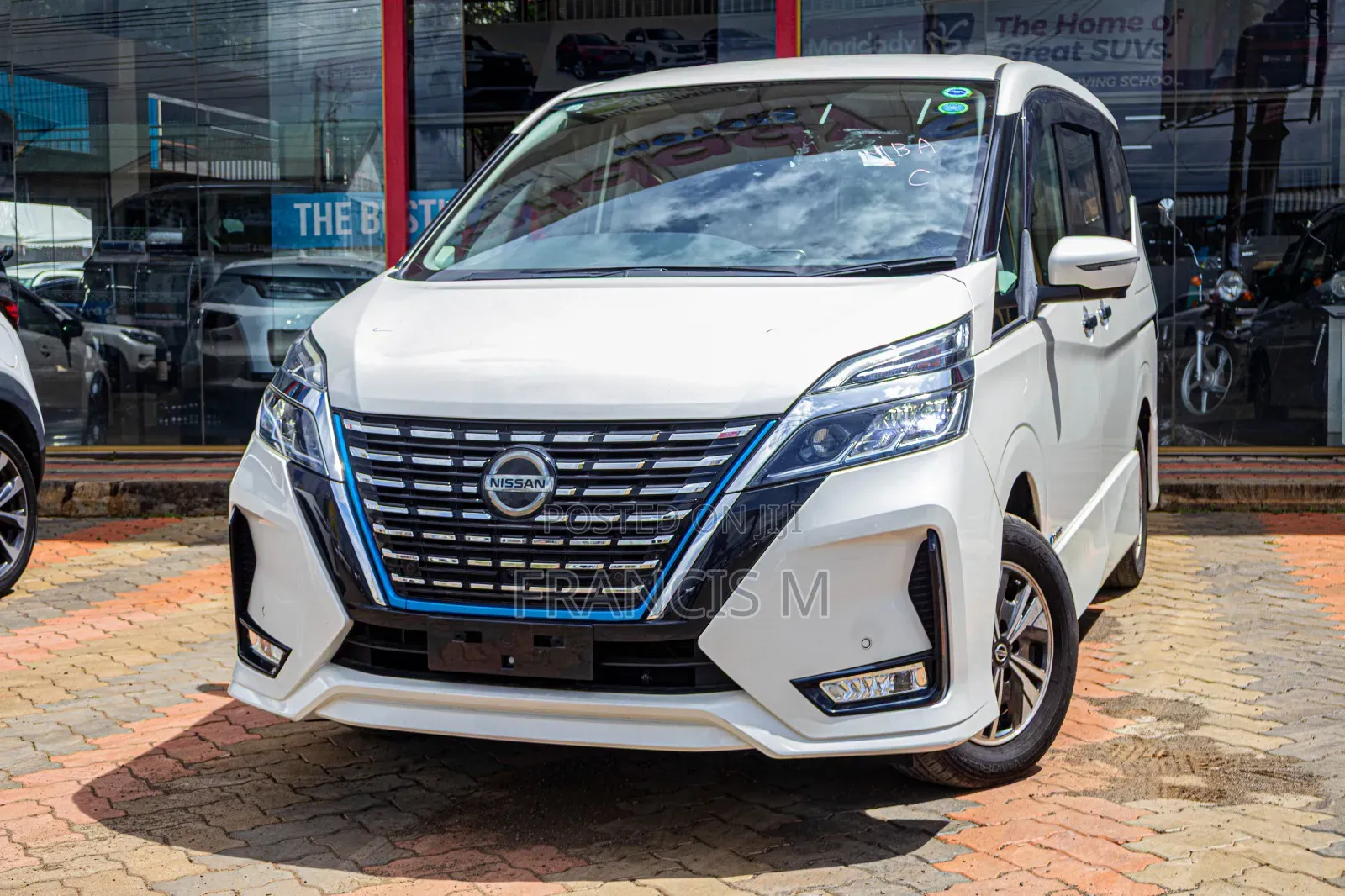 Nissan Serena 2019 White