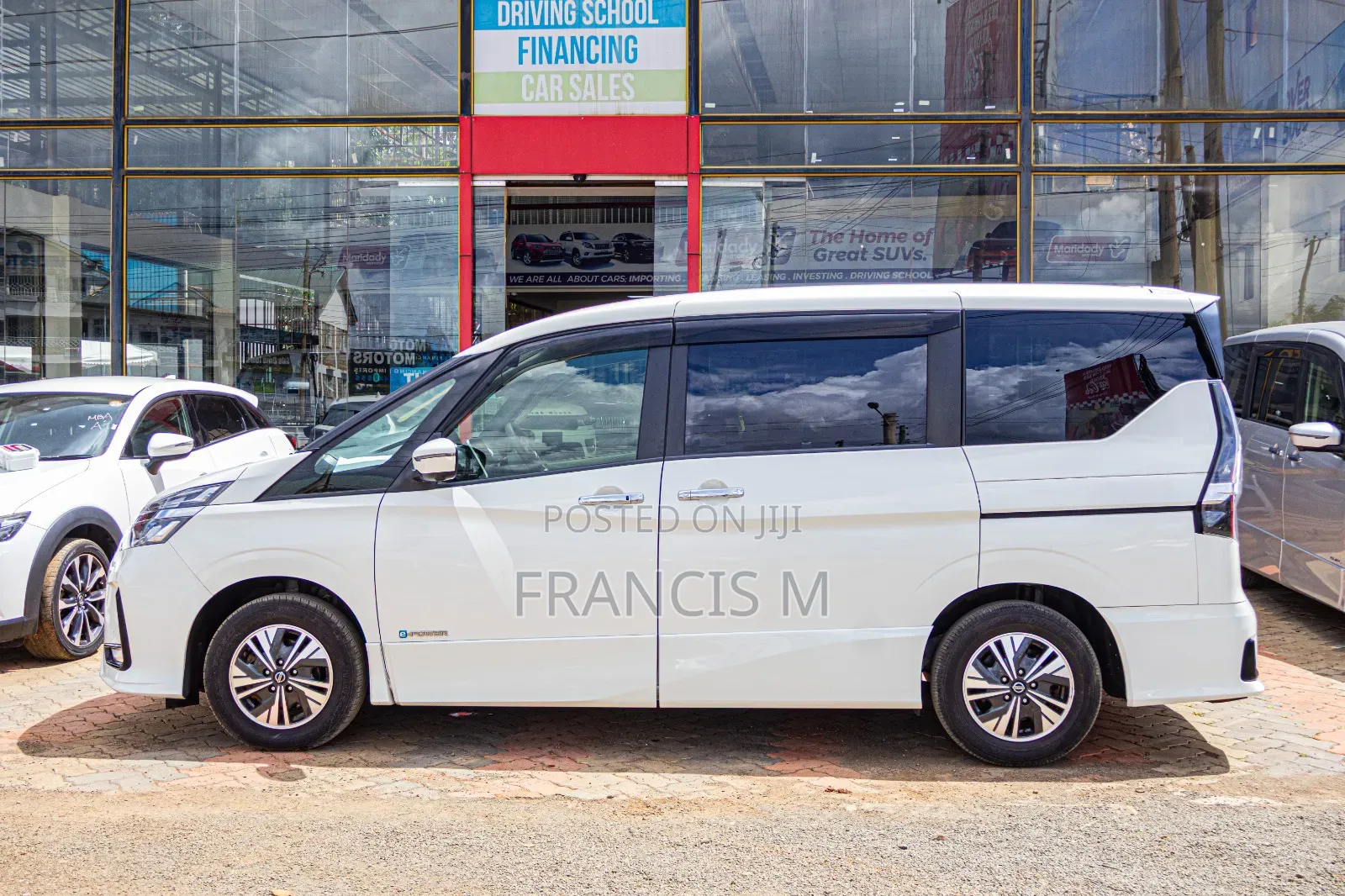 Nissan Serena 2019 White