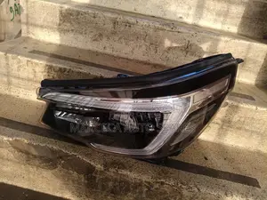 Headlight Subaru Sk9 Engraved Jjxenon