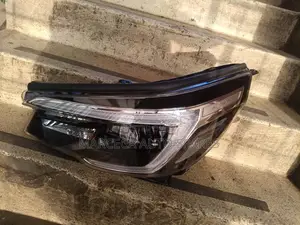 Headlight Subaru Sk9 Engraved Jjxenon